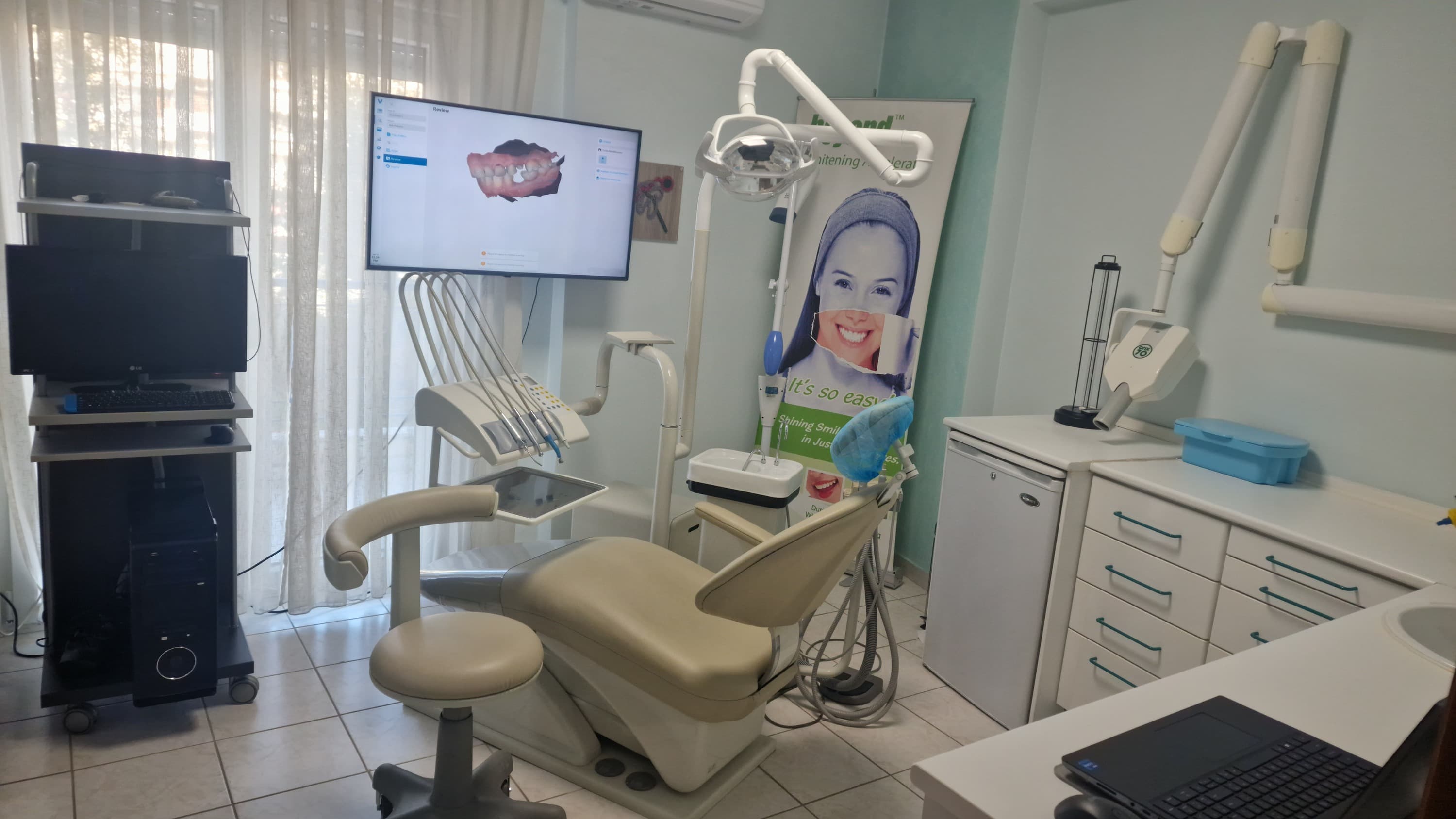 Σύγχρονο οδοντιατρείο με τελευταίας τεχνολογίας εξοπλισμό